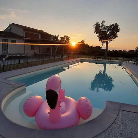 Vistalago Versilia มาสซาโรซา ภายนอก รูปภาพ